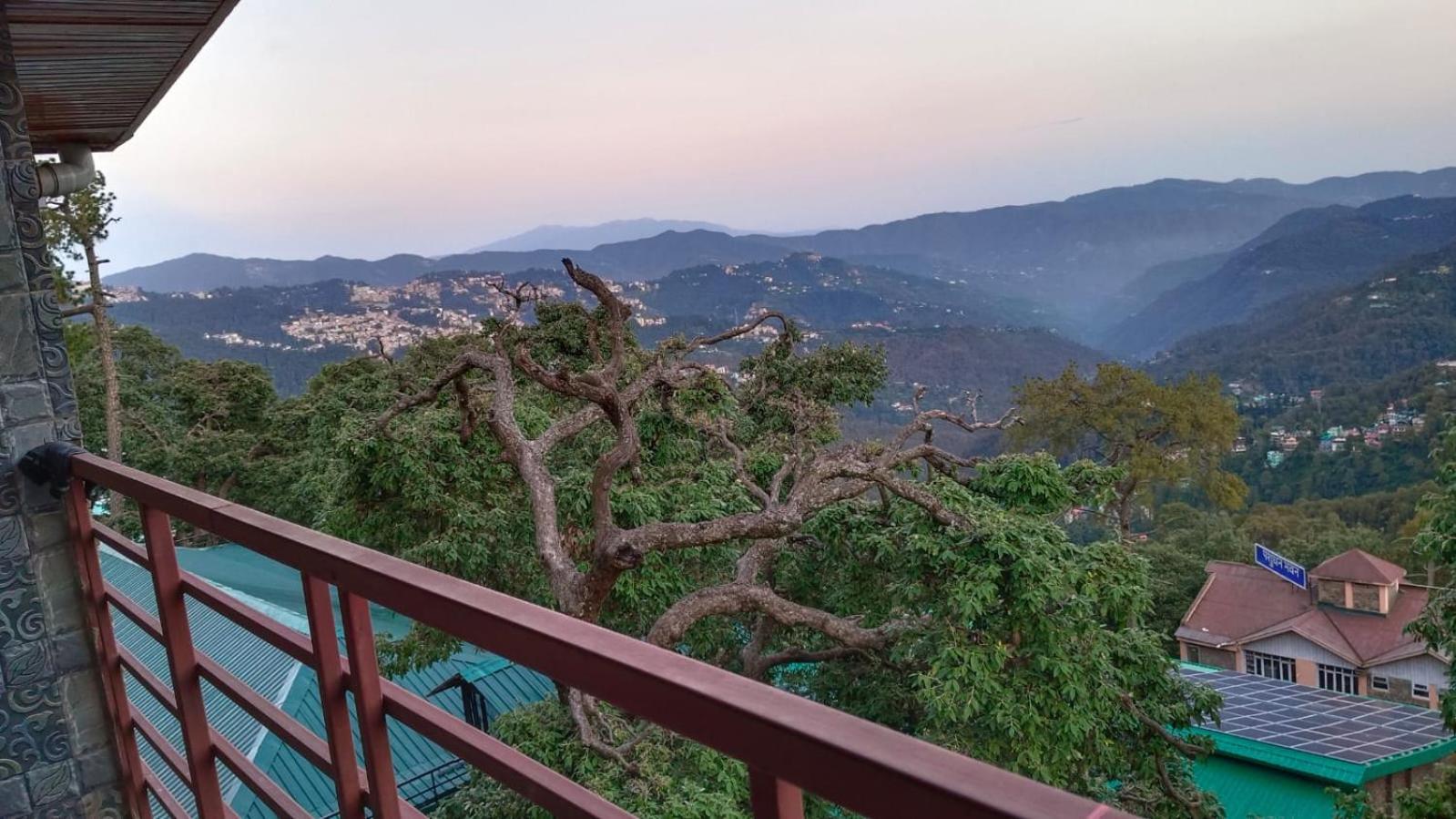 Shiv Shakti Homestay - Near Isbt, Bypass Mc Parking, Hpu, And Advance Study 심라 외부 사진