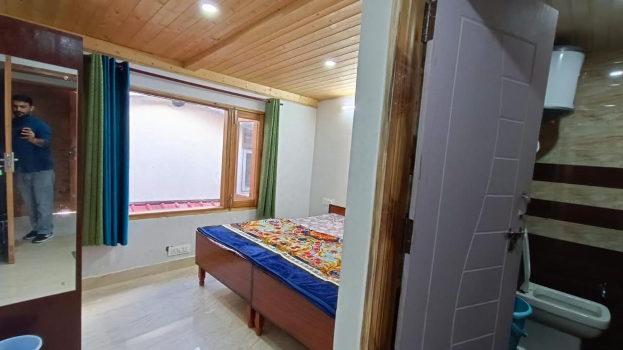 Shiv Shakti Homestay - Near Isbt, Bypass Mc Parking, Hpu, And Advance Study 심라 외부 사진